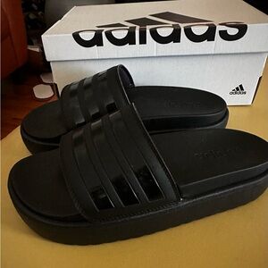 Adilette Platform Adidas Slides